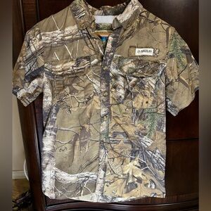 Magellan camouflage shirt boys size M